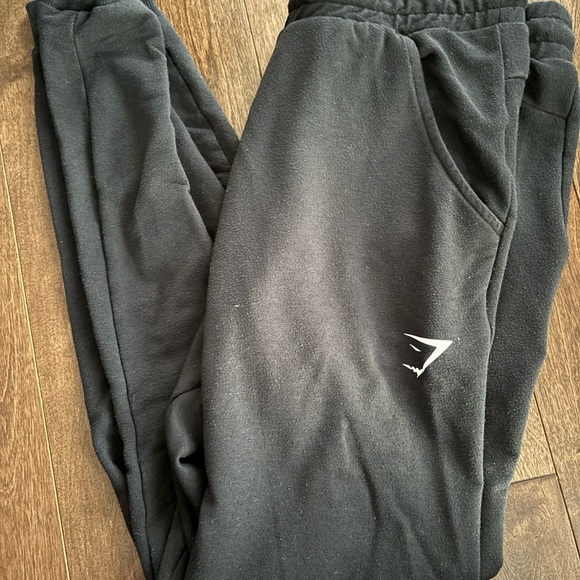 Gymshark sweatpants - Picture 3 of 3